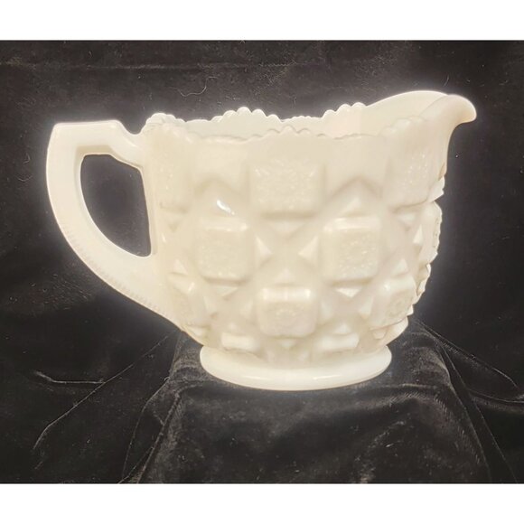 Vintage Westmoreland Milk Glass Creamer - Picture 5 of 14